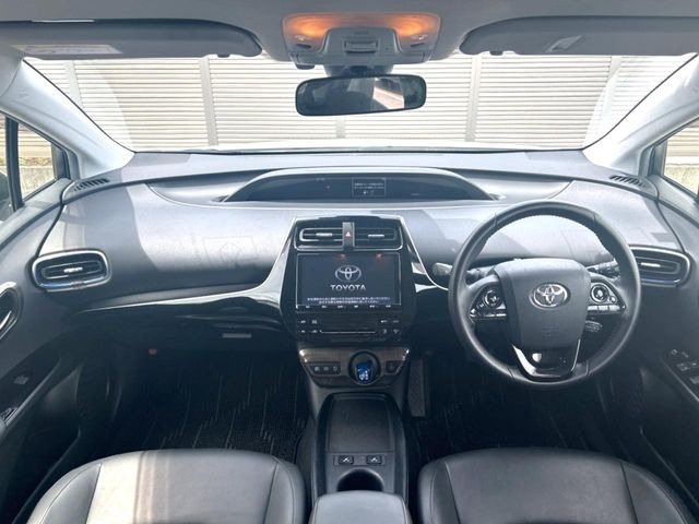 プリウス1.8 S ツーリングセレクション