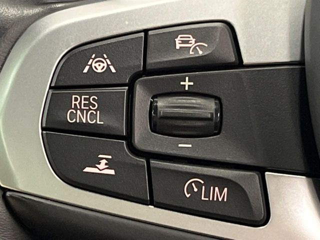 �����[�_�[�N���[�Y�R���g���[��:�O�̎ԂƂ̎Ԋԋ��������ɂƂ�A��葬�x�Ŏ������s���Ă���鎟����̃N���[�Y�R���g���[��!��ɍ������H�⎩���Ԑ�p���H�Ŏg�p����֗��ȋ@�\�ł�!