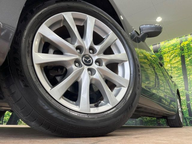 �y����17�C���`�A���~�z�C�[���z�O�ςɃ}�b�`���������A���~�z�C�[���𑕒����Ă���܂��B�e��ЊO�A���~�z�C�[����A�X�^�b�h���X�^�C�����戵�����Ă���܂��B���񂲑��k����������