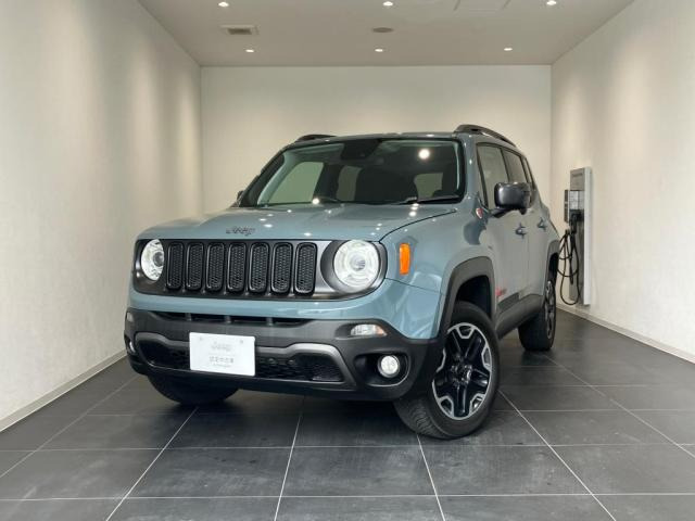 レネゲードトレイルホーク 4WD