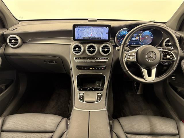 GLC220d 4マチック AMGライン 4WD