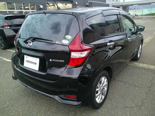 ノート1.2 e-POWER X FOUR 4WD