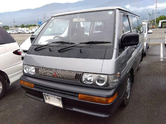 デリカスターワゴン2.5 GLX サンルーフ ディーゼル