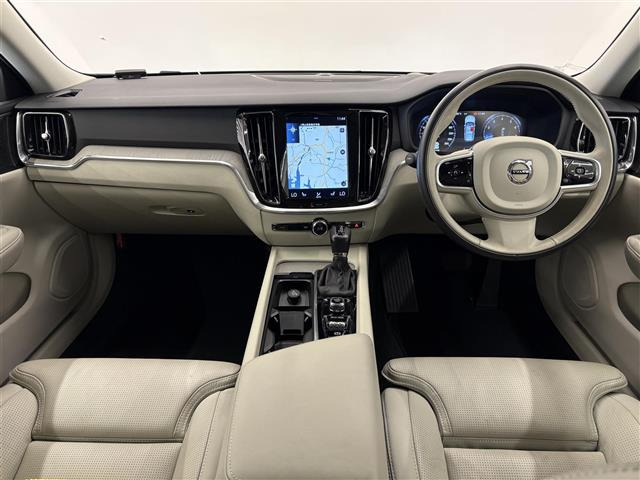 V60T5 インスクリプション