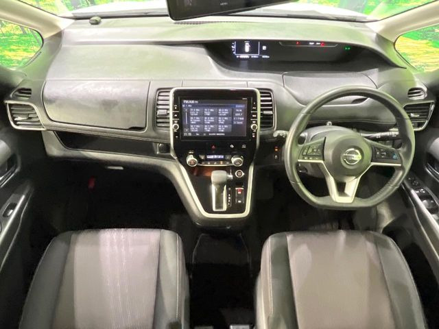 セレナ2.0 ハイウェイスター Vセレクション
