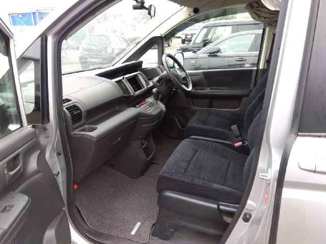 ステップワゴン2.0 G 4WD