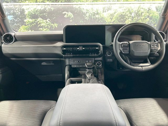 ランドクルーザー2502.8 VX ディーゼル 4WD