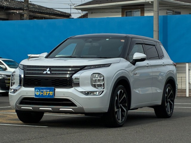 アウトランダーPHEV 2.4 P 4WD
