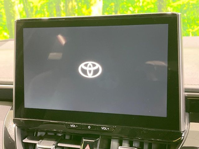 カローラツーリング1.8 ハイブリッド W×B