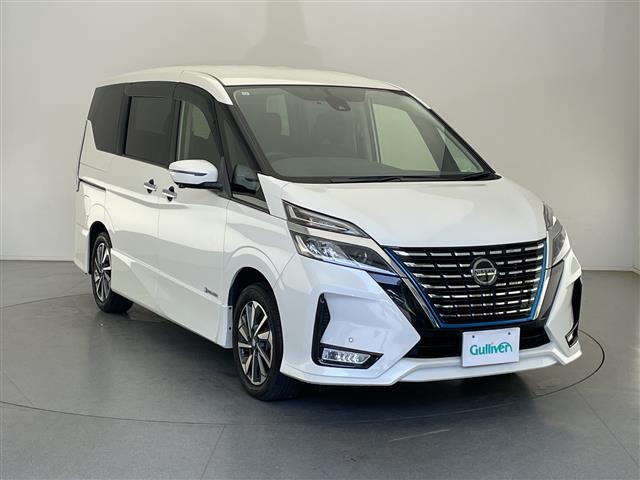 セレナ1.2 e-POWER ハイウェイスターV