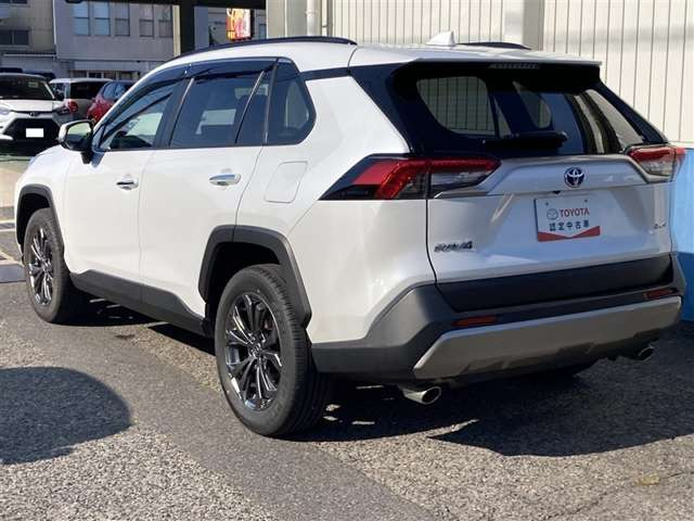 RAV42.5 ハイブリッド G E-Four 4WD