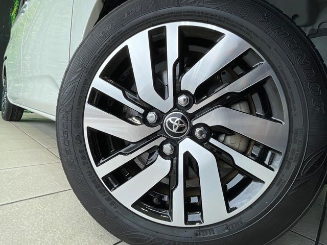 �y����14�C���`�A���~�z�C�[���z�O�ςɃ}�b�`���������A���~�z�C�[���𑕒����Ă���܂��B�e��ЊO�A���~�z�C�[����A�X�^�b�h���X�^�C�����戵�����Ă���܂��B���񂲑��k����������