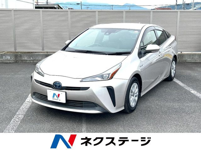 プリウス1.8 S