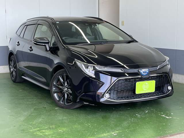 カローラツーリング1.8 ハイブリッド W×B E-Four 4WD