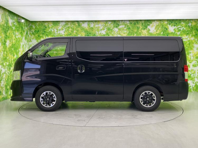 NV350キャラバン2.5 プレミアムGX ロング アーバンクロム ディーゼル 4WD
