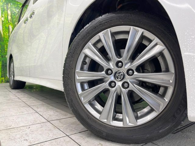 �y����17�C���`�A���~�z�C�[���z�O�ςɃ}�b�`���������A���~�z�C�[���𑕒����Ă���܂��B�e��ЊO�A���~�z�C�[����A�X�^�b�h���X�^�C�����戵�����Ă���܂��B���񂲑��k����������