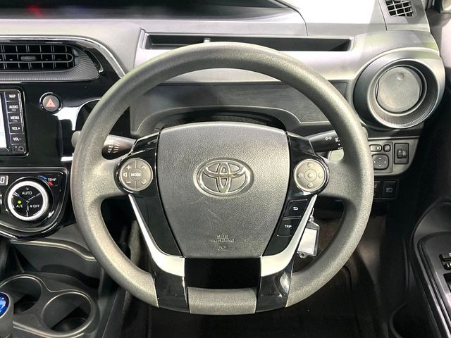 �y�X�e�A�����O�X�C�b�`�z�^�]���A�O������ڐ������炷���ƂȂ��A�I�[�f�B�I���̑��삪�\�ȕ֗��@�\!���S&���K�ȃh���C�u�����o���Ă���܂���