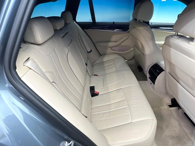 ���㕔���Ȃ��C�ɂȂ�悤�ȃL�Y�E�����ւ��蓙�A�傫�ȃ_���[�W�͂Ȃ��A�ǍD�ȏ�Ԃł��B