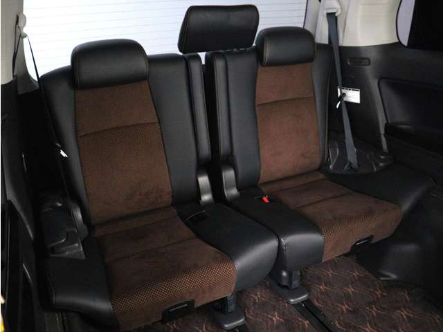 �T�[�h�V�[�g���L�X�Ƃ�����Ԃ����p�ӂ��Ă���܂�!�V�[�g�A�����W�ɂāA���K�X�y�[�X����邱�Ƃ��\�ƂȂ��Ă���܂�!�A�����W�p�^�[�����L�x�ŁA�l�X�ȃV�[���ɂ����p���������܂�!