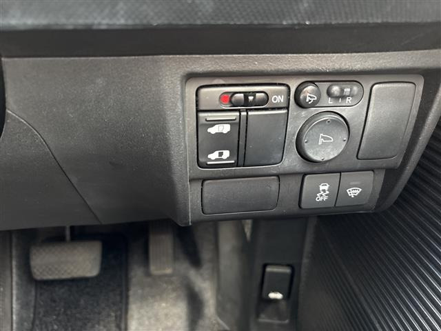 フリード1.5 G ジャストセレクションプラス 4WD