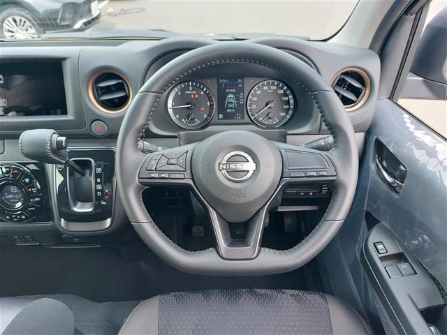 キャラバン2.4 グランドプレミアム GX ロング ディーゼル 4WD