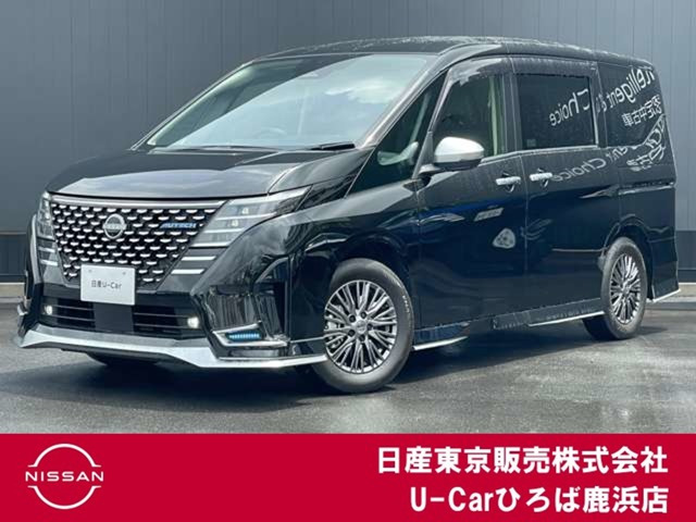 セレナ1.4 e-POWER AUTECH