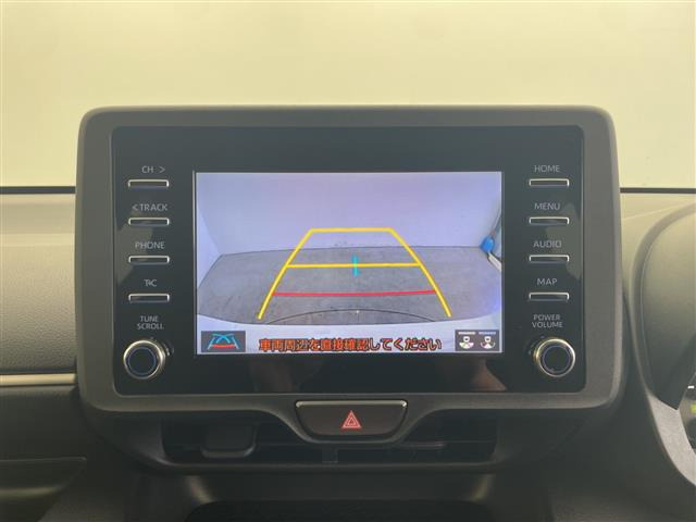 ヤリス1.5 ハイブリッド X E-Four 4WD