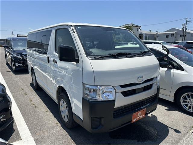 ハイエースバン2.8 DX ロング ディーゼル 4WD
