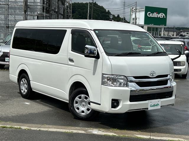 ハイエースバン