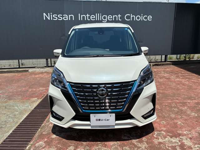 セレナ1.2 e-POWER ハイウェイスターV