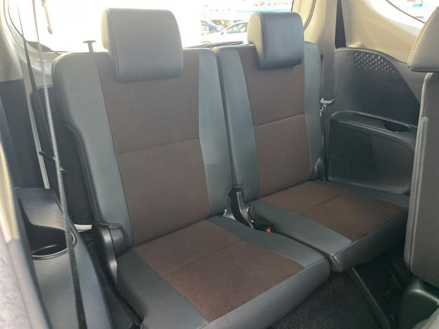 3��ڃV�[�g�͂�������ԗǍD����l�ł��������ƍ����Ē����܂��̂ŁA��l���ł̂��o���������N���N�ł��􂲉Ƒ��ŁA�C�̒m�ꂽ���ԂŁA�h���C�u�ɍs���̂��y���݂ł��ˁ�