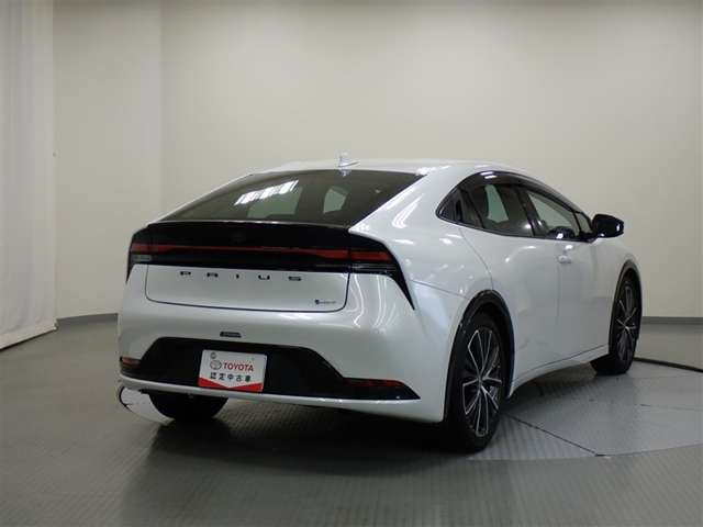 プリウス2.0 Z E-Four 4WD