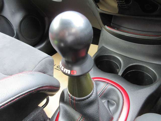 ノート1.6 NISMO S