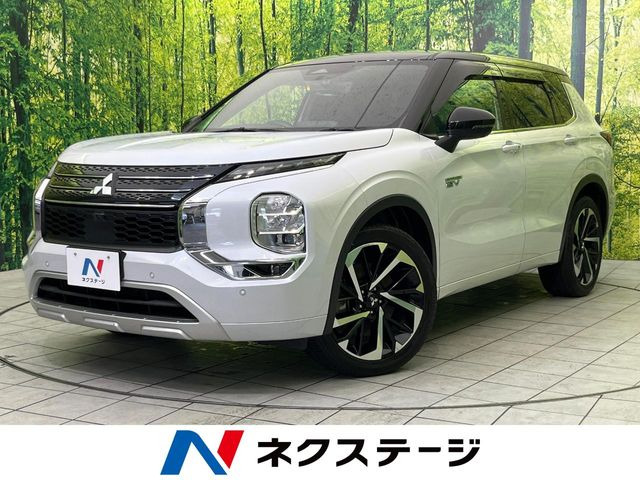 アウトランダーPHEV 2.4 P 4WD