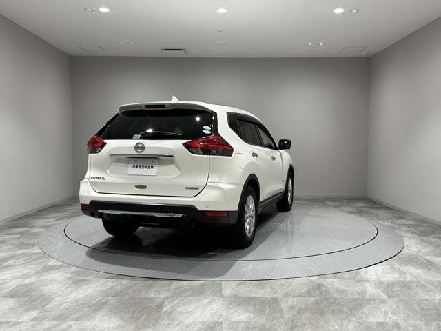 エクストレイル2.0 20X ハイブリッド 4WD