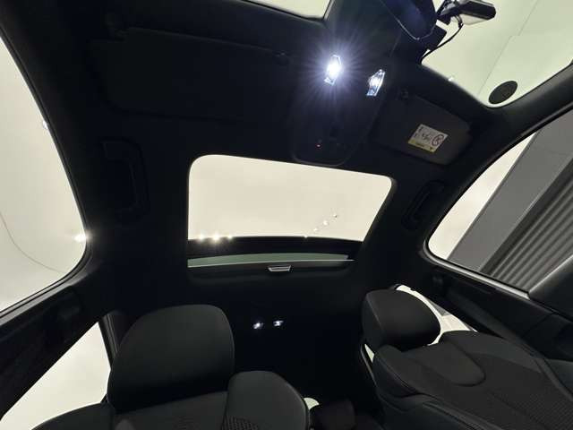 Q230 TFSI スポーツ Sラインパッケージ