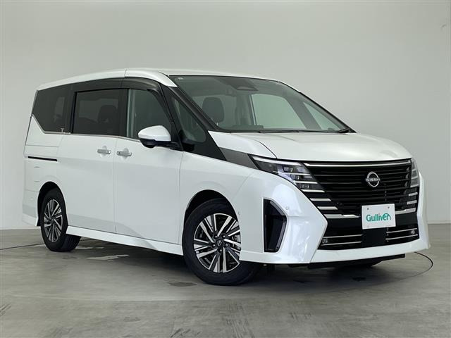 セレナ1.4 e-POWER ルキシオン