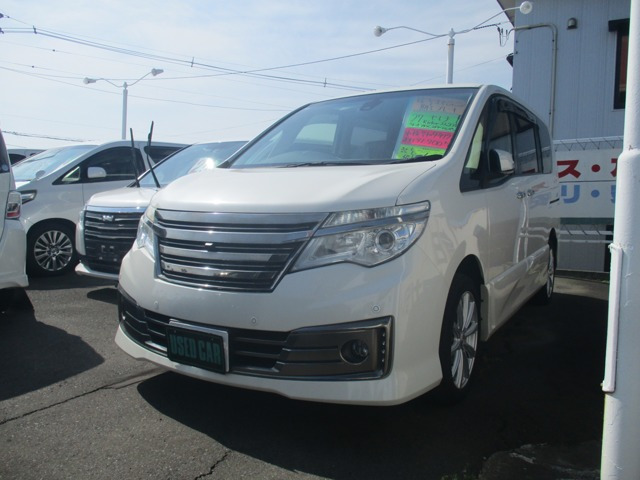 セレナ2.0 ライダー アドバンスドセーフティパッケージ 4WD