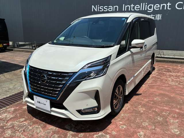 セレナ1.2 e-POWER ハイウェイスターV
