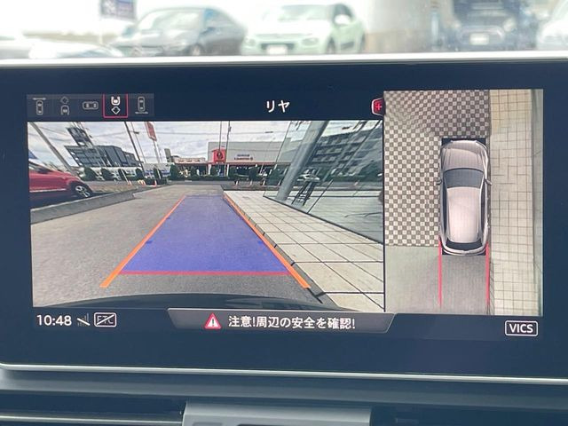 ���p�m���~�b�N�r���[���j�^�[:��p�̃J�����ɂ��A�ォ�猩���낵���悤�Ȏ��_��360�x�N���}�̎��͂��m�F���邱�Ƃ��ł��܂������p�������m�F���₷���A�����ꏊ�ł̐؂�Ԃ��⒓�Ԃ��X���[�Y�ɍs���܂��B