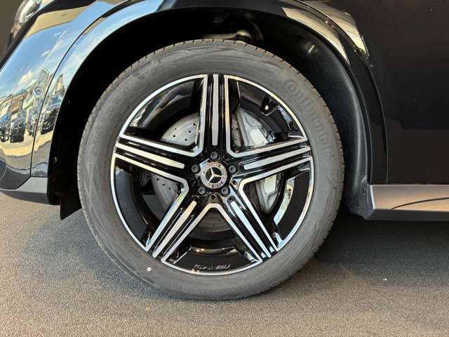 GLCクーペ220d 4マチック AMGラインパッケージ(ISG) 4WD