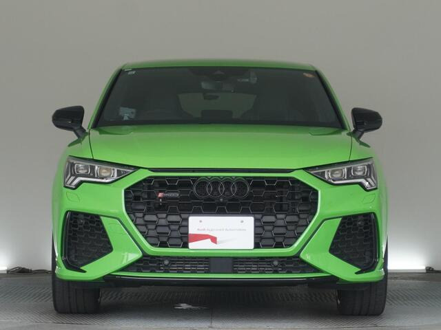 RS Q3スポーツバック
