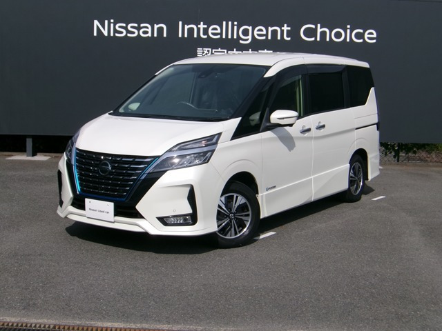 セレナ1.2 e-POWER ハイウェイスターV