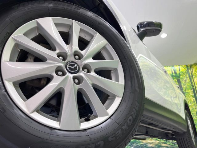 �y����17�C���`�A���~�z�C�[���z�O�ςɃ}�b�`���������A���~�z�C�[���𑕒����Ă���܂��B�e��ЊO�A���~�z�C�[����A�X�^�b�h���X�^�C�����戵�����Ă���܂��B���񂲑��k����������