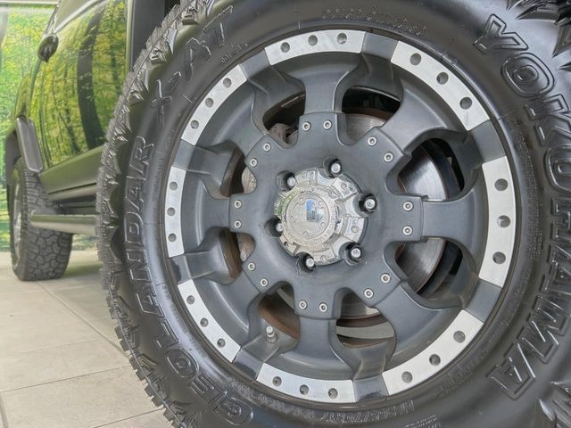 �y17�C���`�A���~�z�C�[���z�O�ςɃ}�b�`�����A���~�z�C�[���𑕒����Ă���܂��B�e��A���~�z�C�[����A�X�^�b�h���X�^�C�����戵�����Ă���܂��B���񂲑��k����������