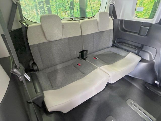 3��ڃV�[�g�͂�������ԗǍD����l�ł��������ƍ����Ē����܂��̂ŁA��l���ł̂��o���������N���N�ł��􂲉Ƒ��ŁA�C�̒m�ꂽ���ԂŁA�h���C�u�ɍs���̂��y���݂ł��ˁ�