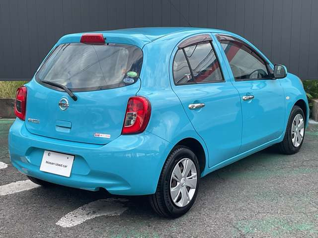 マーチ1.2 S プラムインテリア