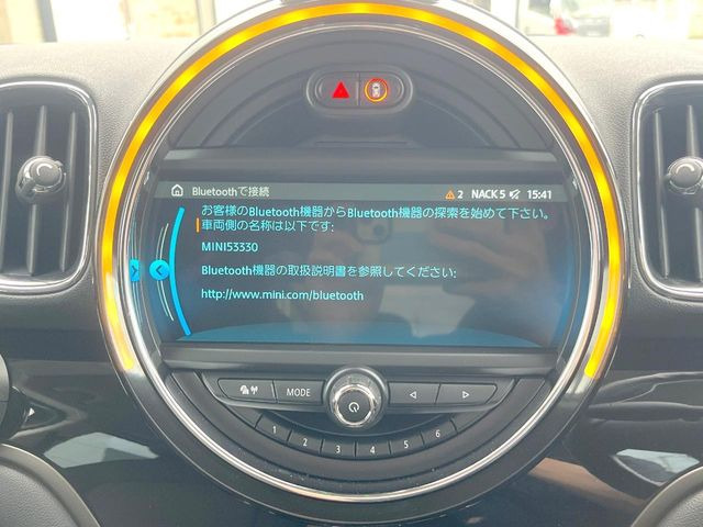 ��Bluetooth:���莝���̃X�}�[�g�t�H���ȂǂƐڑ����A�n���Y�t���[�ʘb��Տꊴ����~���[�W�b�N�Đ������y���݂��������܂��B�����ڑ��ł��̂Ŕς킵��������܂����