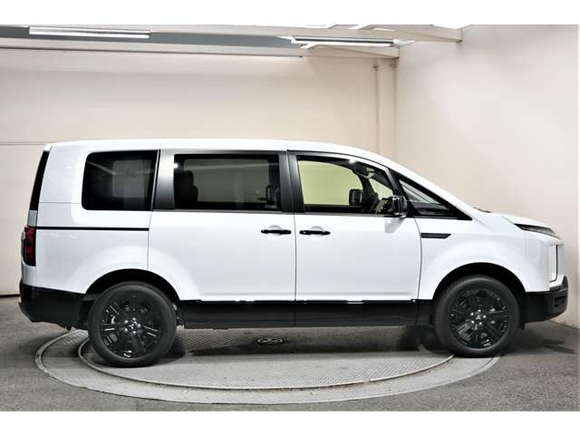 デリカD:52.2 シャモニー 電動サイドステップ 4WD