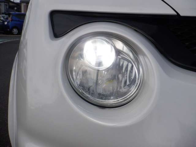 ジューク1.6 NISMO RS 4WD